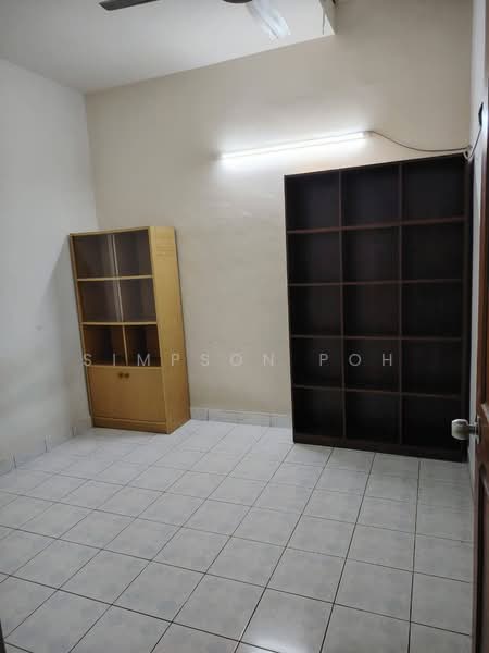 1-storey Terraced House for Rent in Taman Perling (Perling) - Simpson Poh - PropertyGuru.com.my