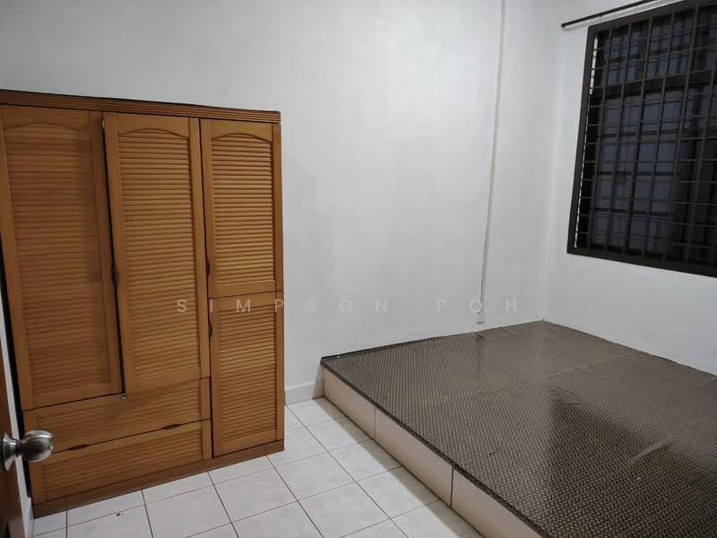 1-storey Terraced House for Rent in Taman Perling (Perling) - Simpson Poh - PropertyGuru.com.my