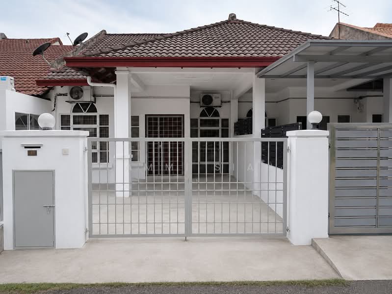 1-storey Terraced House for Rent in Tropicana Indah (Kota Damansara) - Sammi Siah - House Front Gate View - PropertyGuru.com.my
