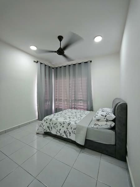 Servis Apartment untuk Disewa di E'Island Lake Haven - Hui Qi - Bedroom - PropertyGuru.com.my