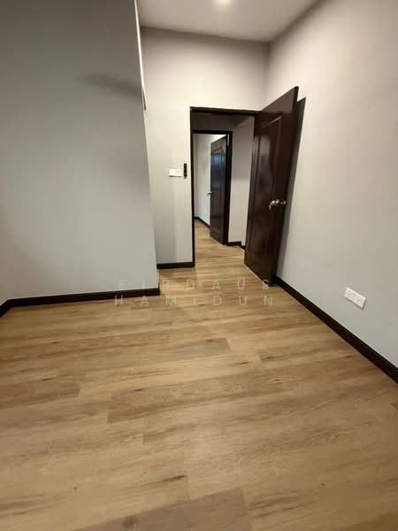 1-storey Terraced House for Sale in Taman Ladang Jaya (Shah Alam) - Firdaus Hamidun - PropertyGuru.com.my