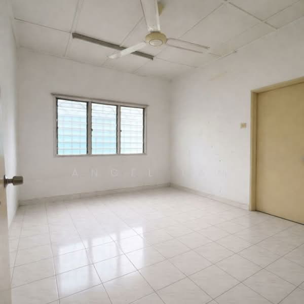 2-storey Terraced House for Sale in BANDAR PUCHONG JAYA (Puchong) - Angel Tan - Interior - PropertyGuru.com.my