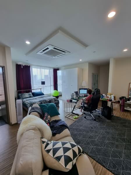 Service Residence for Rent at SOHO @ Zetapark - JC Lim - Bedroom - PropertyGuru.com.my