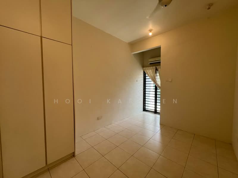 Townhouse for Sale in Kampung Sungai Kayu Ara (Petaling Jaya) - Hooi Karlmen - Interior - PropertyGuru.com.my