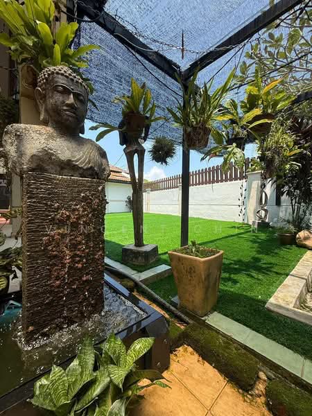 1-storey Terraced House for Sale in Tambun (Perak) - Vincent Chin - Garden - PropertyGuru.com.my
