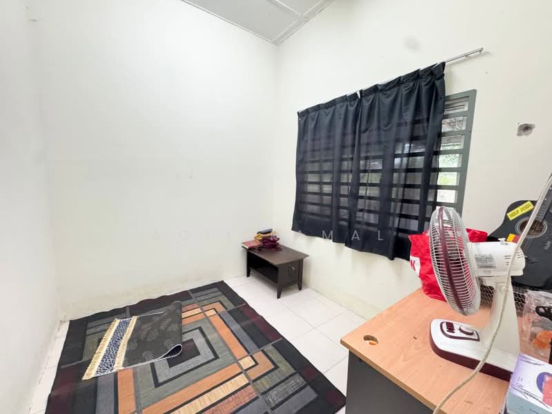 Rumah Teres untuk Dijual di Klang (Selangor) - Aqil Kamal - Bedroom - PropertyGuru.com.my