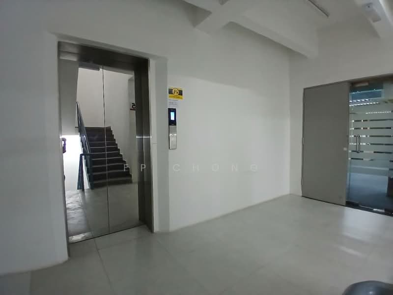 Office for Rent in KLCC (KL City Centre) - FP CHONG - Corridor - PropertyGuru.com.my