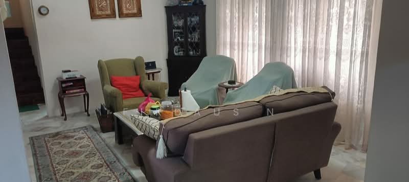 Bungalow for Sale in Pantai Sepang Putra (Sepang) - Firdaus N - Living Room - PropertyGuru.com.my