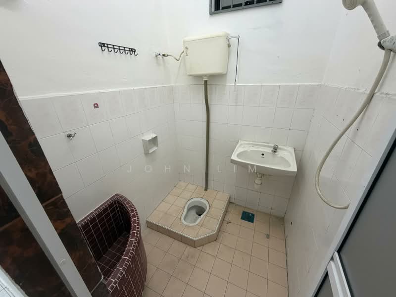Rumah Teres 1 Tingkat untuk Disewa di Taman Puteri Wangsa (Ulu Tiram) - John Lim - PropertyGuru.com.my