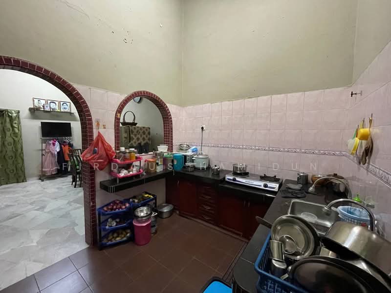 1-storey Terraced House for Sale in Taman Jaya Utama (Telok Panglima Garang) - Firdaus Hamidun - PropertyGuru.com.my