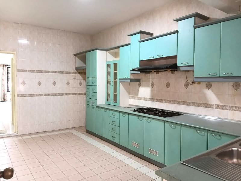 Rumah Teres untuk Dijual di Bukit Rahman Putra (Sungai Buloh) - Eunice Lai - Kitchen - PropertyGuru.com.my