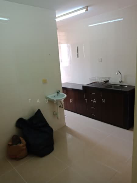 Flat for Rent at Pudu Impian 1 - Tabber Tan - Kitchen - PropertyGuru.com.my