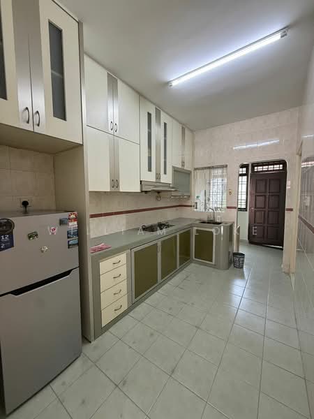 1-storey Terraced House for Rent in Bukit Indah (Iskandar Puteri (Nusajaya)) - William Loke - Kitchen - PropertyGuru.com.my