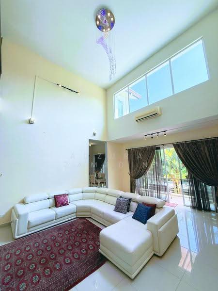 Bungalow House for Sale in Kayangan Heights (Shah Alam) - Adzura Zamedin - Living Room - PropertyGuru.com.my
