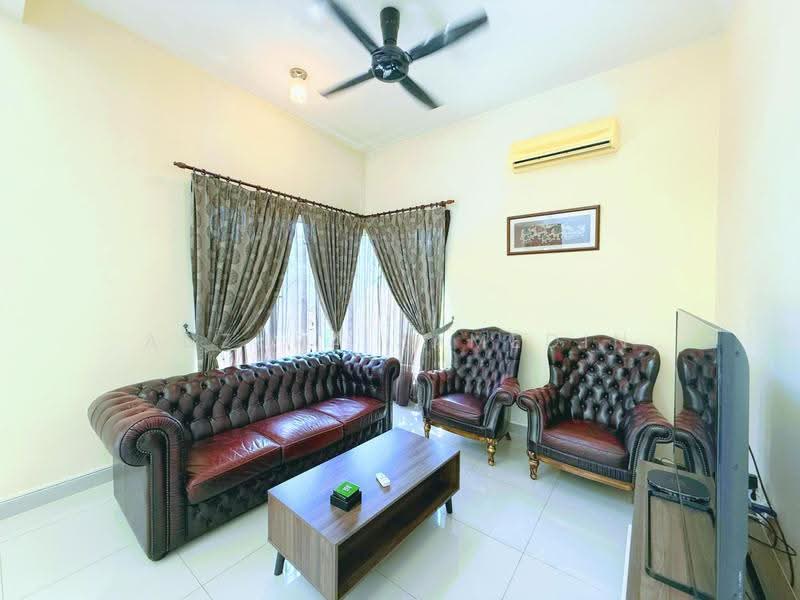 Bungalow House for Sale in Kayangan Heights (Shah Alam) - Adzura Zamedin - Living Room - PropertyGuru.com.my