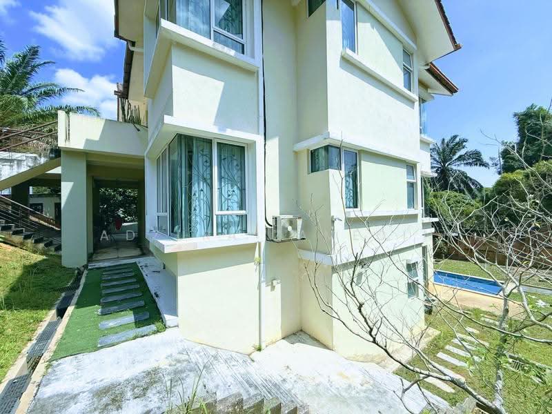 Bungalow House for Sale in Kayangan Heights (Shah Alam) - Adzura Zamedin - PropertyGuru.com.my