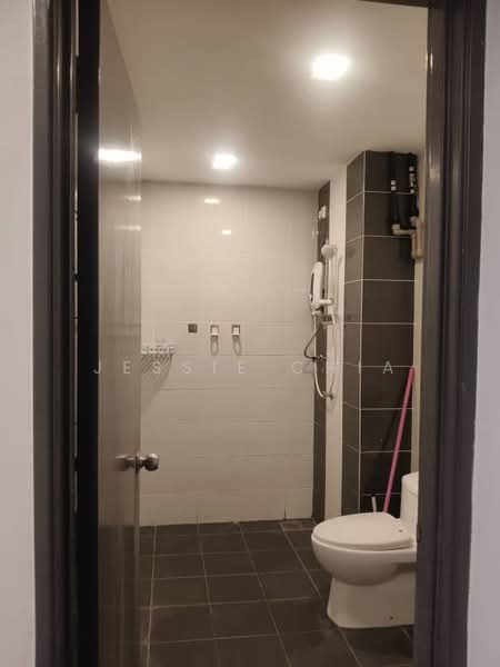 Service Residence for Sale at Silk Sky - Jessie Chia - Bathroom - PropertyGuru.com.my