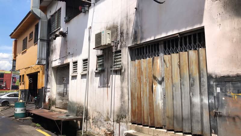 Kedai / Pejabat untuk Disewa di Taman Sri Gombak (Gombak) - Shaziery Iskandar - PropertyGuru.com.my