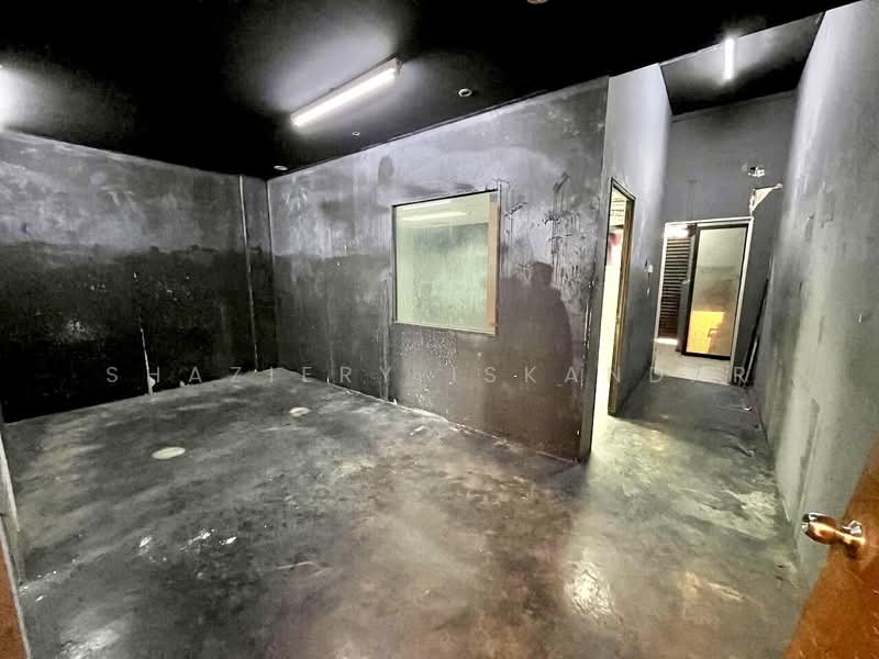 Kedai / Pejabat untuk Disewa di Taman Sri Gombak (Gombak) - Shaziery Iskandar - PropertyGuru.com.my