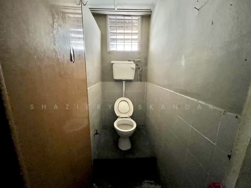 Kedai / Pejabat untuk Disewa di Taman Sri Gombak (Gombak) - Shaziery Iskandar - PropertyGuru.com.my