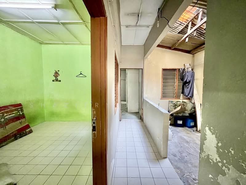 Kedai / Pejabat untuk Disewa di Taman Sri Gombak (Gombak) - Shaziery Iskandar - PropertyGuru.com.my
