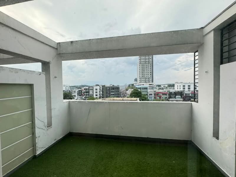 Servis Apartment untuk Disewa di Akademik Suite - Julia Wong - Balcony - PropertyGuru.com.my