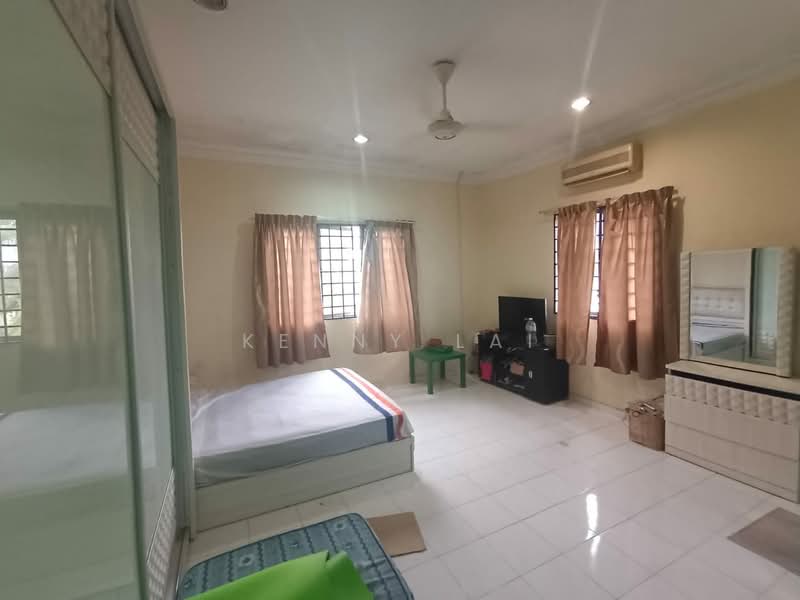 Condominium for Rent at Sl11 - Kenny Lai - Bedroom - PropertyGuru.com.my