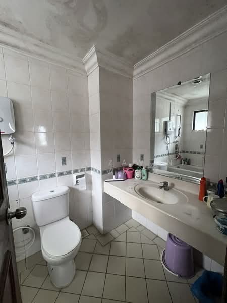 Condominium for Sale at Cyber Heights Villa - Muna Zawani Muhamad - Bathroom - PropertyGuru.com.my