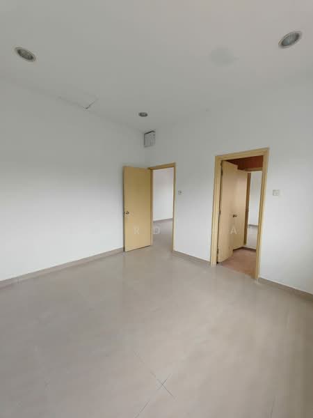 Semi-Detached House for Sale in Seri Aman Heights (Sungai Buloh) - Edward Chai - Interior - PropertyGuru.com.my