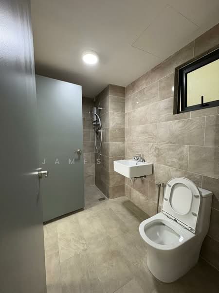 Servis Apartment untuk Disewa di M Arisa - James Wong - Bathroom - PropertyGuru.com.my