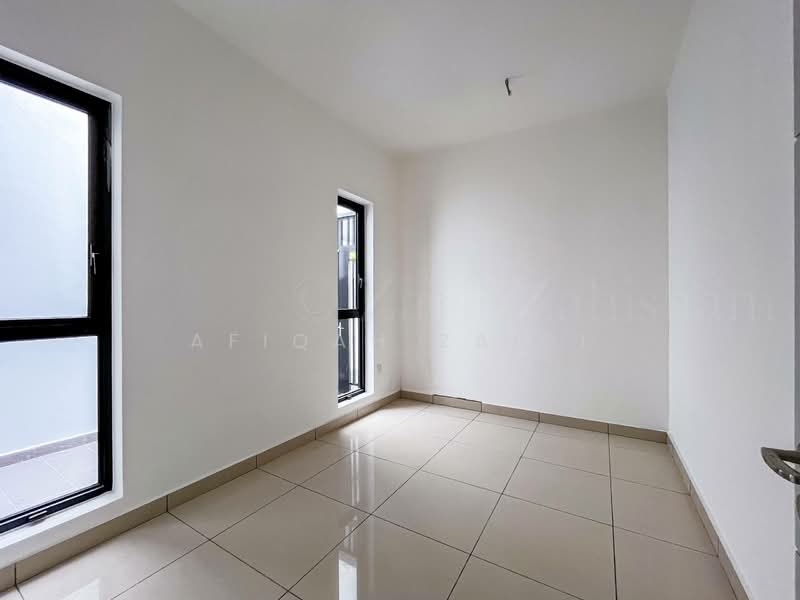 Rumah Teres 3 Tingkat untuk Dijual di Taman Melawati (Ulu Kelang) - Afiqah zaidi - PropertyGuru.com.my