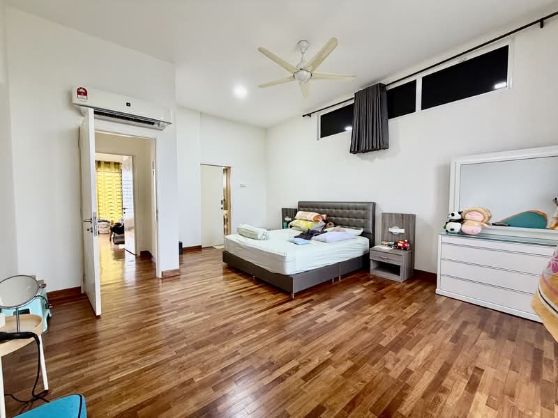 3-storey Terraced House for Sale in Bandar Mahkota Cheras (Cheras) - Ray Foo - PropertyGuru.com.my