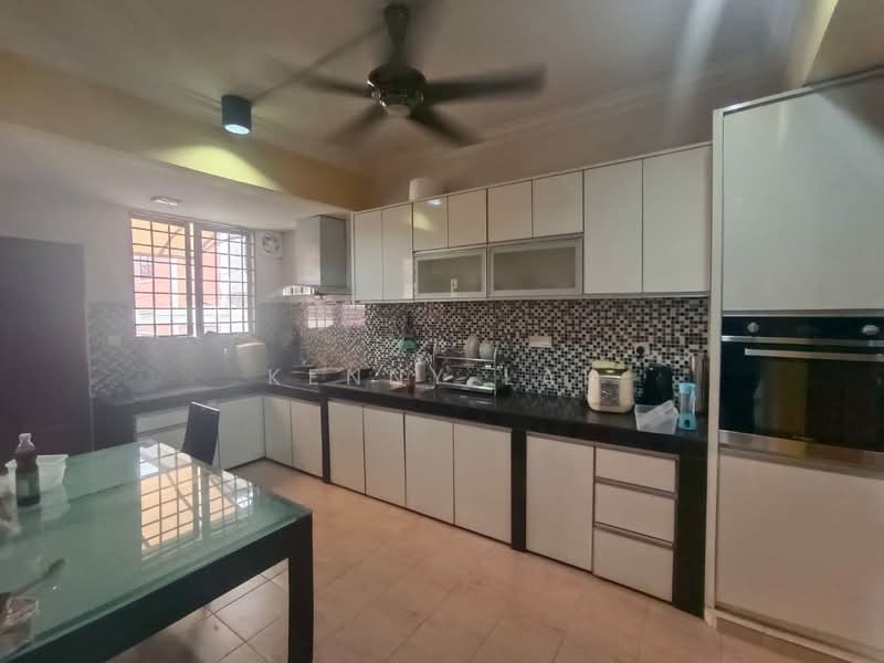 Kondominium untuk Dijual di Sl11 - Kenny Lai - Kitchen - PropertyGuru.com.my