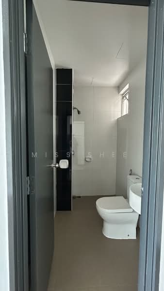 Service Residence for Sale at Vida Heights - Miss Shee - Bathroom - PropertyGuru.com.my