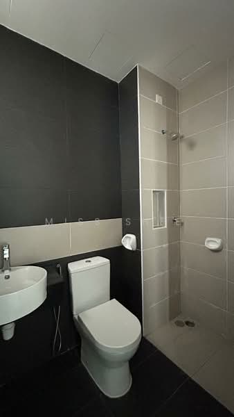 Service Residence for Sale at Vida Heights - Miss Shee - Bathroom - PropertyGuru.com.my