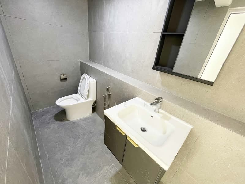 Kedai / Pejabat untuk Disewa di Taman Tun Dr Ismail (Kuala Lumpur) - Eddie Hi - Bathroom - PropertyGuru.com.my