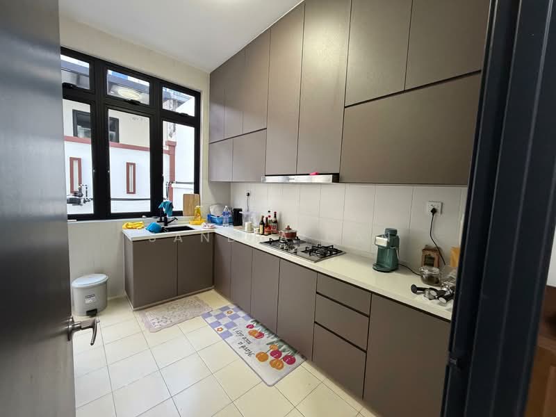 Semi-Detached House for Sale in Taman Kempas Utama (Tebrau) - Sandra Gan - Kitchen - PropertyGuru.com.my