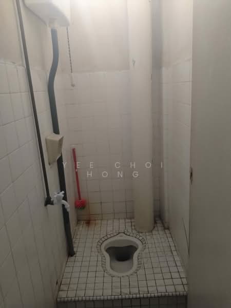 Kedai untuk Disewa di Taman Usahaniaga (Bukit Mertajam) - Yee Choi Hong - Bathroom - PropertyGuru.com.my