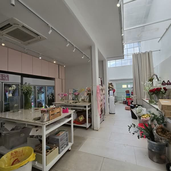 Shop / Office for Rent in KL City Centre (Kuala Lumpur) - Jeremy Yong - Interior - PropertyGuru.com.my