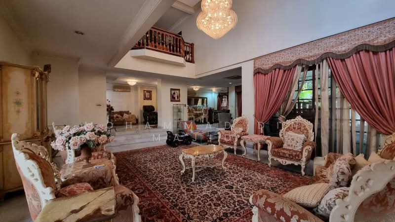 Rumah Banglo untuk Dijual di SS7 (Petaling Jaya) - Mohammad Din Majid - Living Room - PropertyGuru.com.my