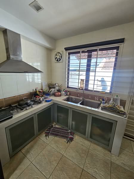 Semi-Detached House for Sale in Damansara Heights (Kuala Lumpur) - Charisse Ng - Kitchen - PropertyGuru.com.my