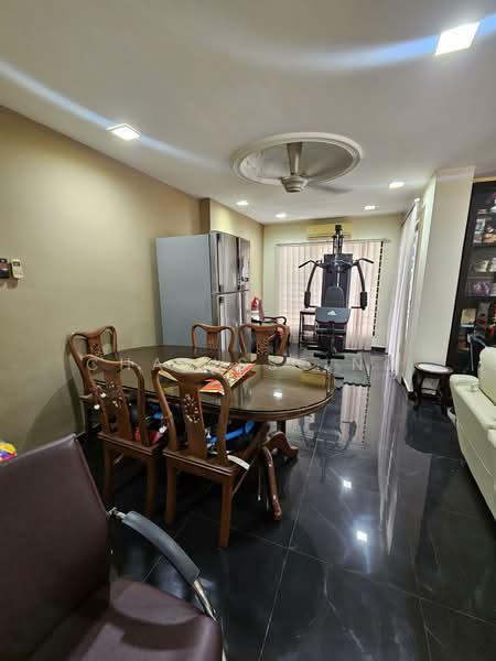 Semi-Detached House for Sale in Damansara Heights (Kuala Lumpur) - Charisse Ng - Dining Room - PropertyGuru.com.my