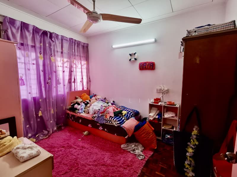 Rumah Berkembar untuk Dijual di Taman Desa (Kuala Lumpur) - Joey Lim - Bedroom - PropertyGuru.com.my