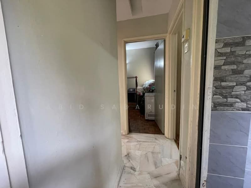 Condominium for Sale at Waizuri 1 - Abid Sabarudin - Corridor - PropertyGuru.com.my