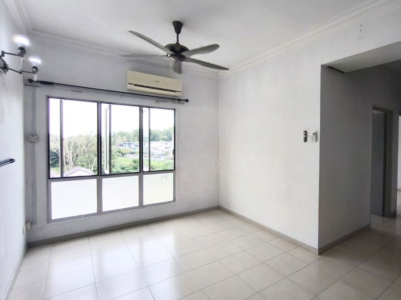 Apartment for Sale at Baiduri Court Apartment - Liza Tieo Quek Hoon - Living Room - PropertyGuru.com.my
