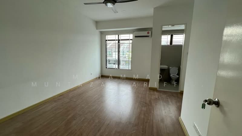 1-storey Terraced House for Rent in Ceria Residence (Cyberjaya) - MUHAMMAD MUNTAZAR ARIFF JOHOR - Bathroom - PropertyGuru.com.my