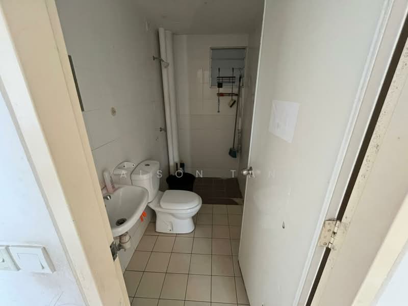 Apartment for Rent at Seri Jati - Alson Tan - Bathroom - PropertyGuru.com.my
