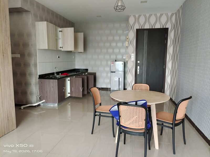 Servis Apartment untuk Disewa di Molek Regency - Ziv Chiam - Kitchen - PropertyGuru.com.my