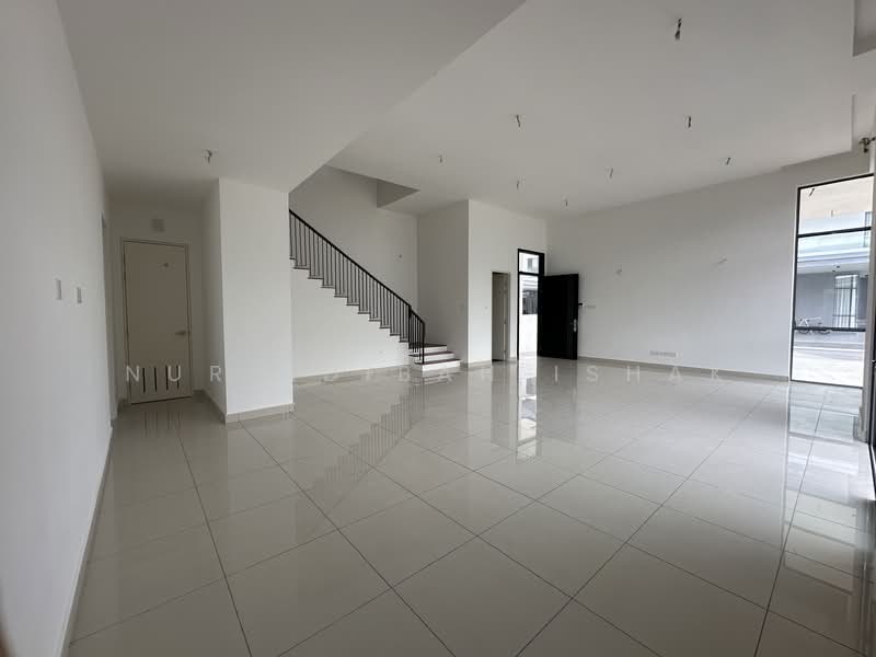 Rumah Berkembar untuk Dijual di Shah Alam (Selangor) - Nur Adibah Ishak - PropertyGuru.com.my