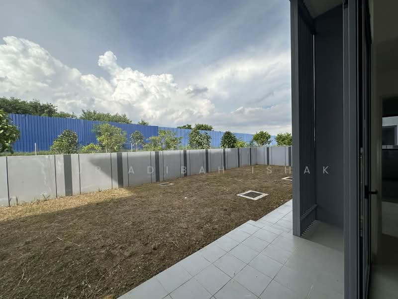Rumah Berkembar untuk Dijual di Shah Alam (Selangor) - Nur Adibah Ishak - PropertyGuru.com.my